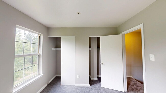 Foto del edificio - 6769 Milltown Ct