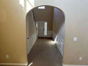 Building Photo - 471 Lory Ln