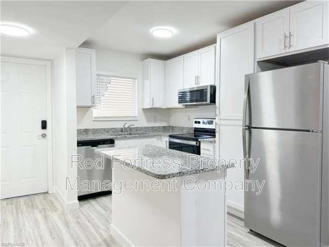 Building Photo - 11931 Palm Bay Court