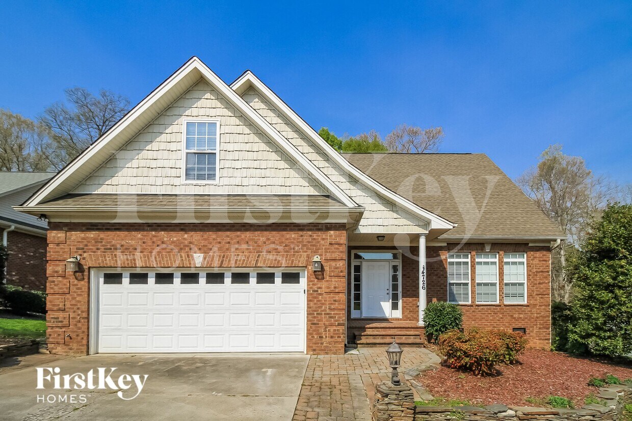 Foto principal - 4726 Farm Bell Ct