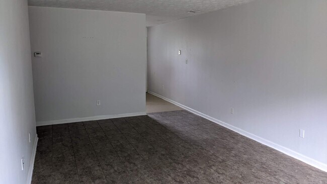 Foto del edificio - 102 Jay Ln