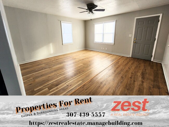 Foto del edificio - 2310 E 12th St