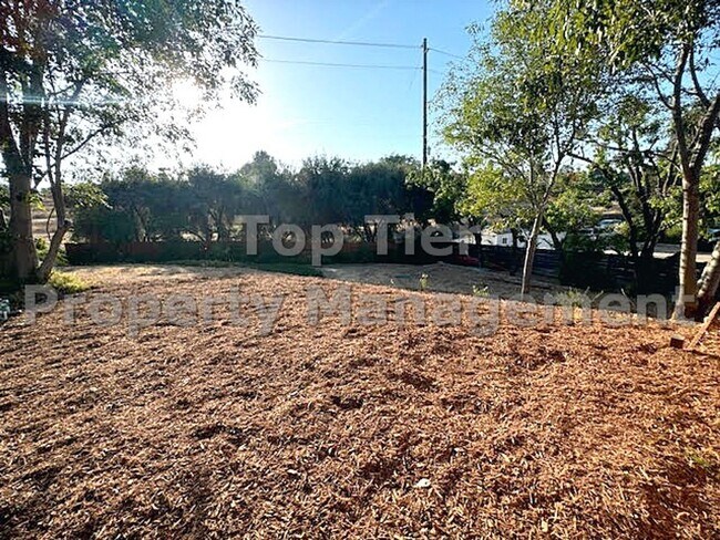 Foto del edificio - 3 Bed/ 2 Bath Spacious Family Home with Su...