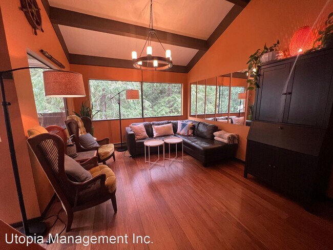 Building Photo - 1 br, 2 bath House - 2 Marigold Drive #40