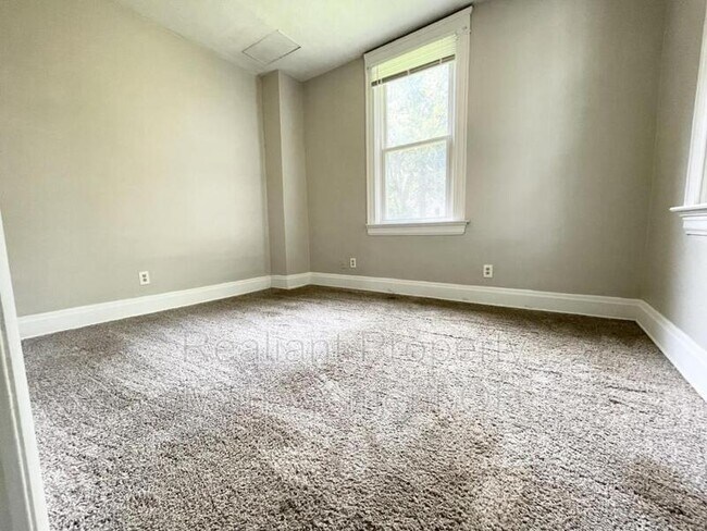 Foto del edificio - 1807 Cleveland Ave