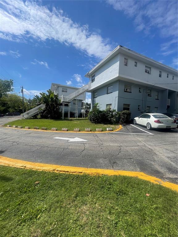 Primary Photo - 650 Dixon Blvd