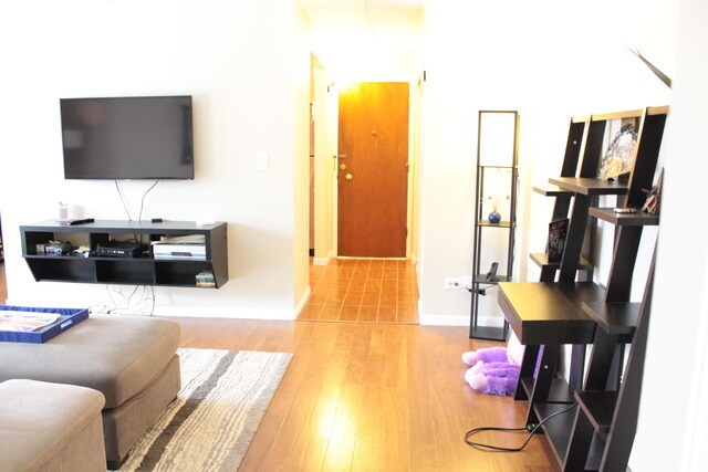 Living room looking toward the front door - 809 E Miner Street