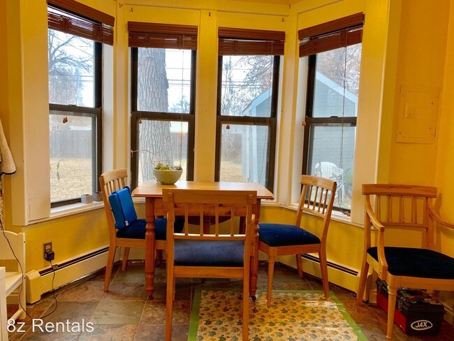 Foto del edificio - 410 E Geneseo St