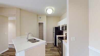 Interior Photo - Andover Place at Cross Creek