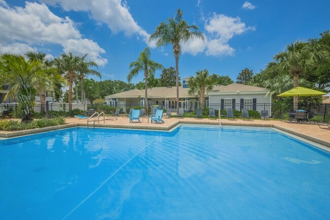 Foto del edificio - The Grove at Southshore