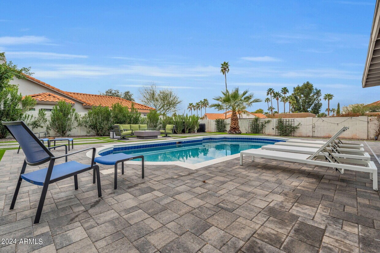 Foto principal - 10207 E San Salvador Dr