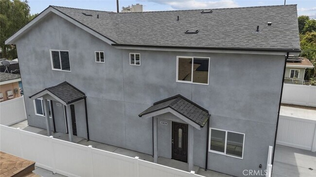 Foto del edificio - 15836 Eccles St