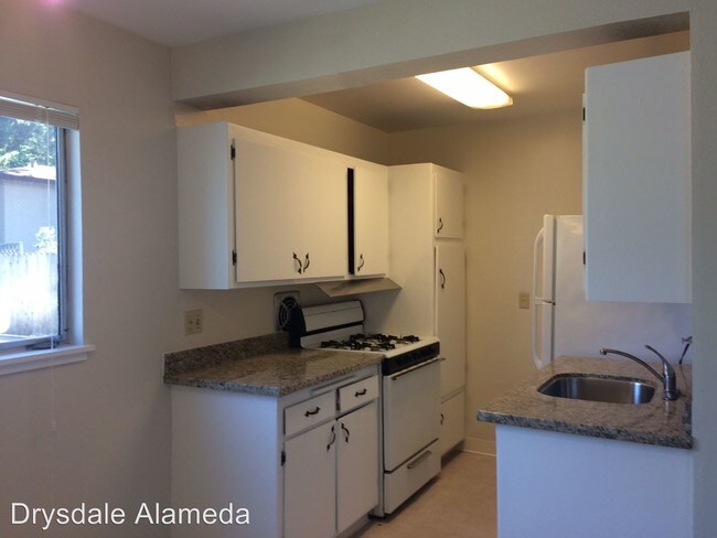 Foto del edificio - 2043 Buena Vista Ave