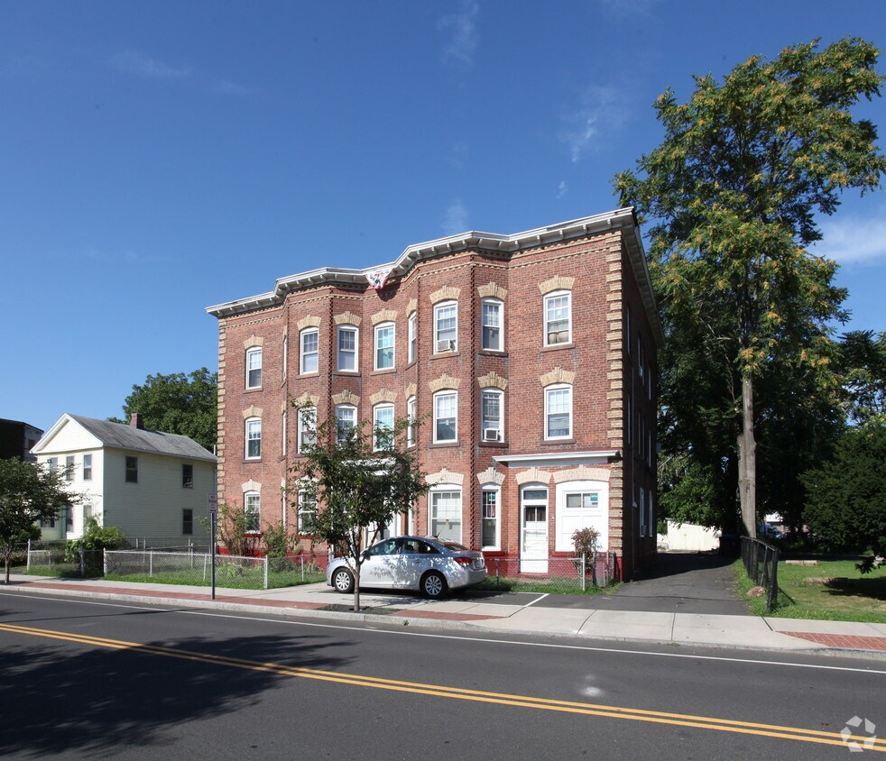 Foto del edificio - 184 Washington St