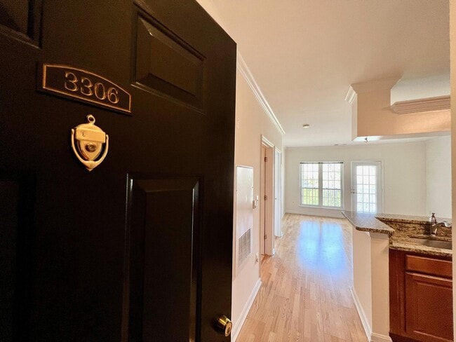 Building Photo - 4561 Strutfield Ln