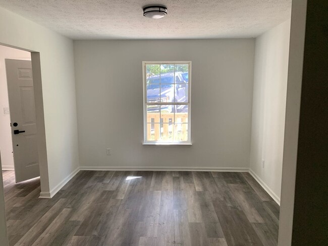 Building Photo - Brand new 3 bedroom, 2 bathroom for rent!