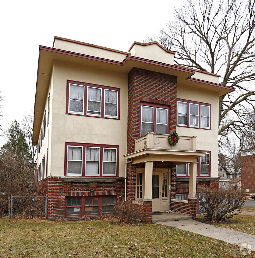 Building Photo - 1978 Ashland Ave