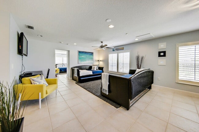 Foto del edificio - 24 Central Ave