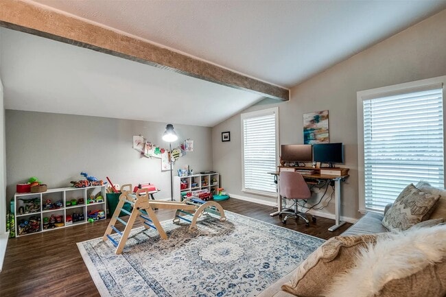 Building Photo - 1527 W Spring Creek Pkwy