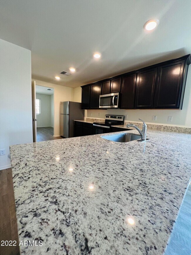 Building Photo - 25791 W Samantha Way
