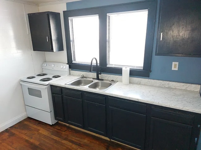 Foto del edificio - 226 Clyde St