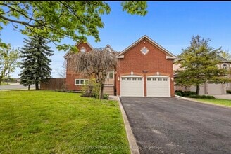 Building Photo - 1724 Hadrian Crt