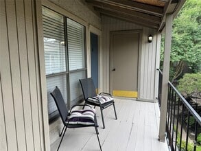 Building Photo - 5711 Sugar Hill Dr