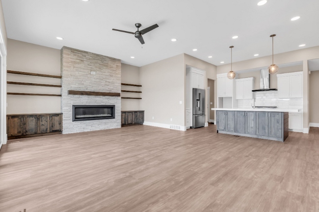 Building Photo - 11539 N Vantage Ln