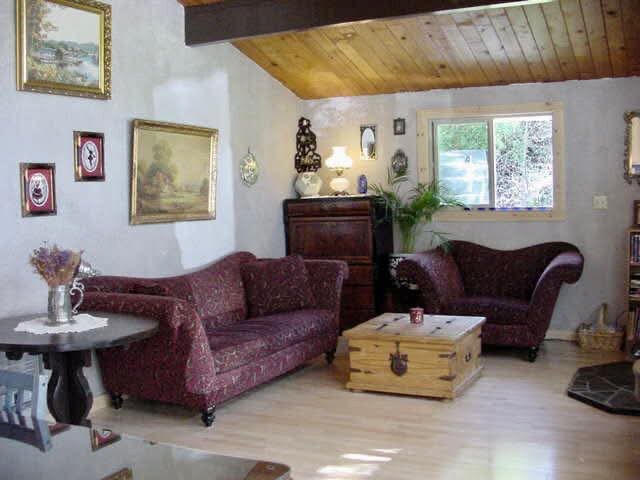 Foto del edificio - 42200 Covelo Rd
