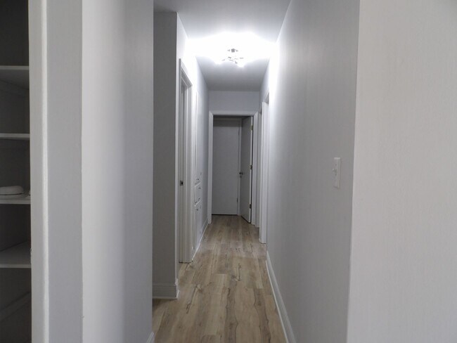 Building Photo - Kinston Apartments - Kinston, AL
