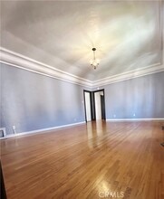 Building Photo - 1728 E 3rd St