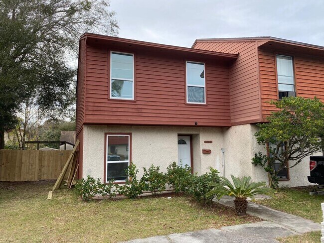 Foto del edificio - 1202 Westdale Dr