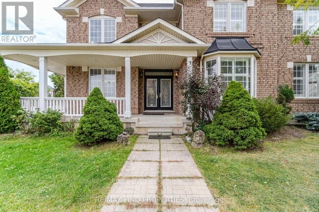 Building Photo - 688 Trudeau Dr