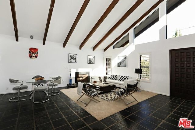 Foto del edificio - 1708 Kilbourn St