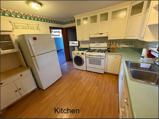 Building Photo - 439 Hicks Cir