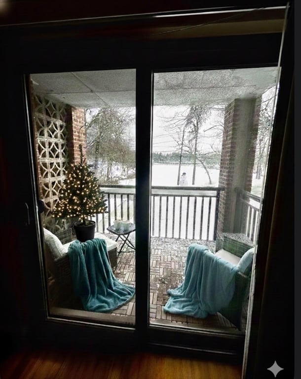 Foto del edificio - 94 Charles River Rd