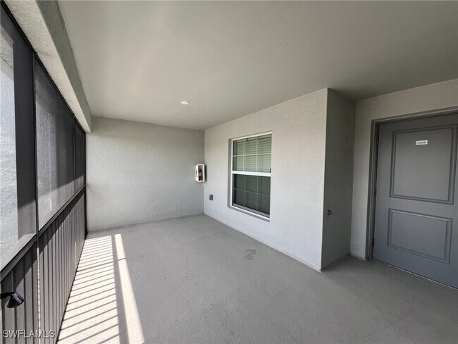 Foto del edificio - 5454 Double Eagle Cir