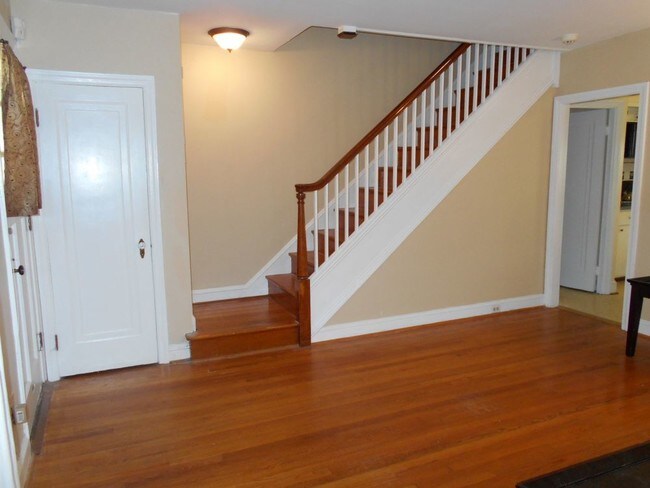 Foto del edificio - 3728 Yolando Road