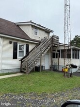 Building Photo - 1835 W Landis Ave