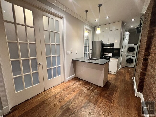 Foto del edificio - East 106th Street