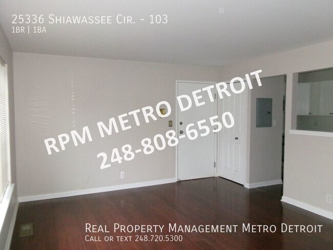 Building Photo - WARM WEATHER SPECIAL  2nd full month's ren...