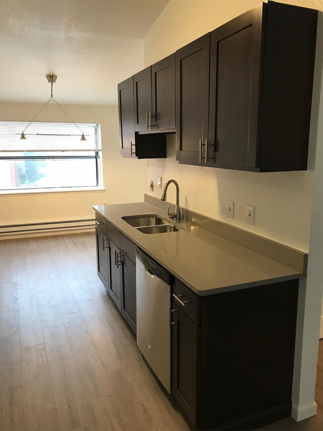 Foto del edificio - 3923 S Tyler St