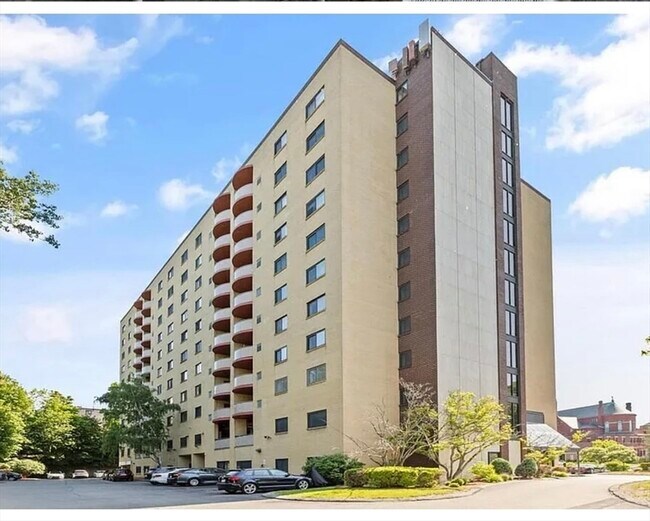 Foto del edificio - 2500 Mystic Valley Pkwy