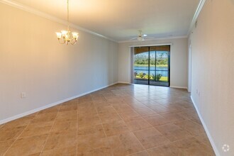 Building Photo - 9723 Acqua Ct
