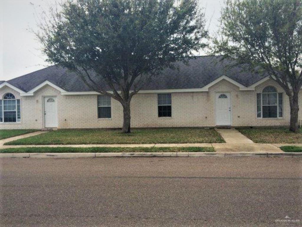 Primary Photo - 607 La Mancha Dr