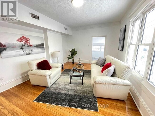 Building Photo - 229 Locke St S