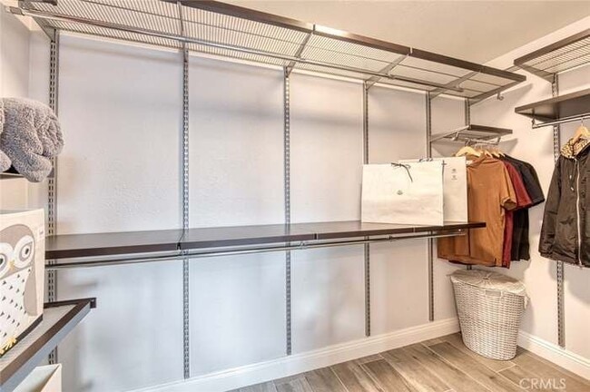 Foto del edificio - 19505 Highridge Way