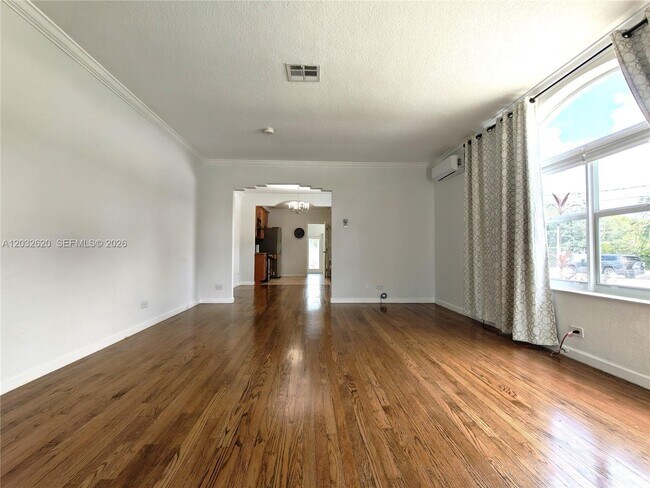 Foto del edificio - 470 SW 25th Rd