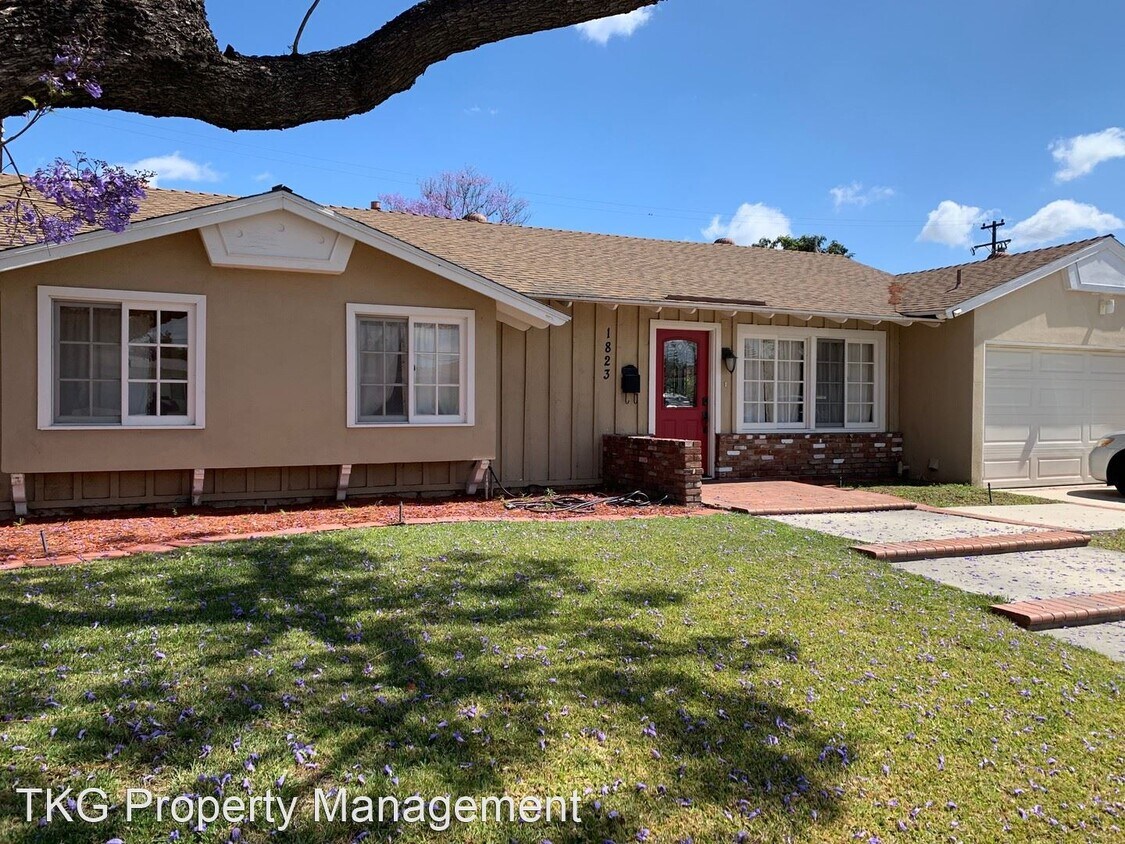 Foto principal - 3 br, 2 bath House - 1823 W. Broadway