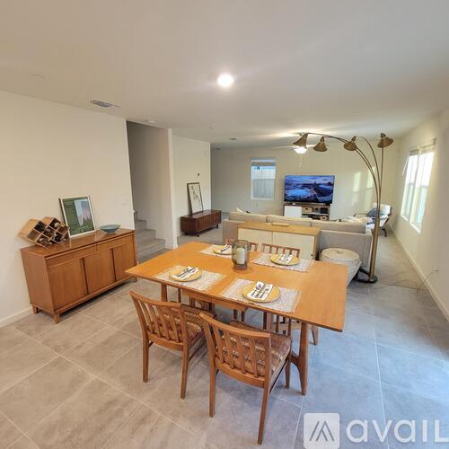 Building Photo - 2273 Owens Ct